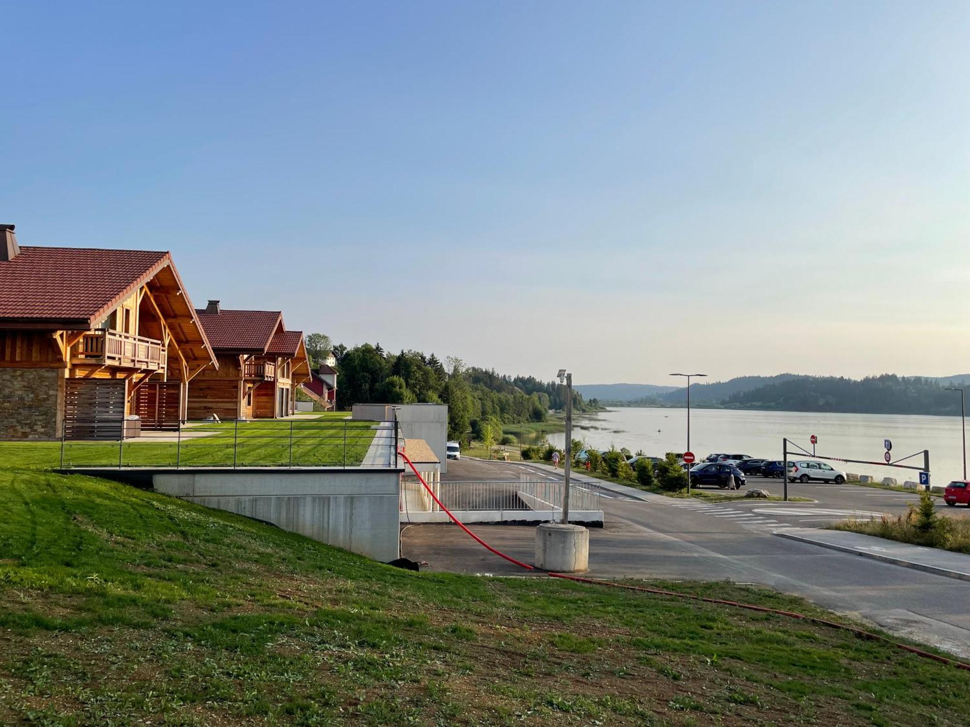 Chalets Coeur Du Lac Malbuisson Bagian luar foto